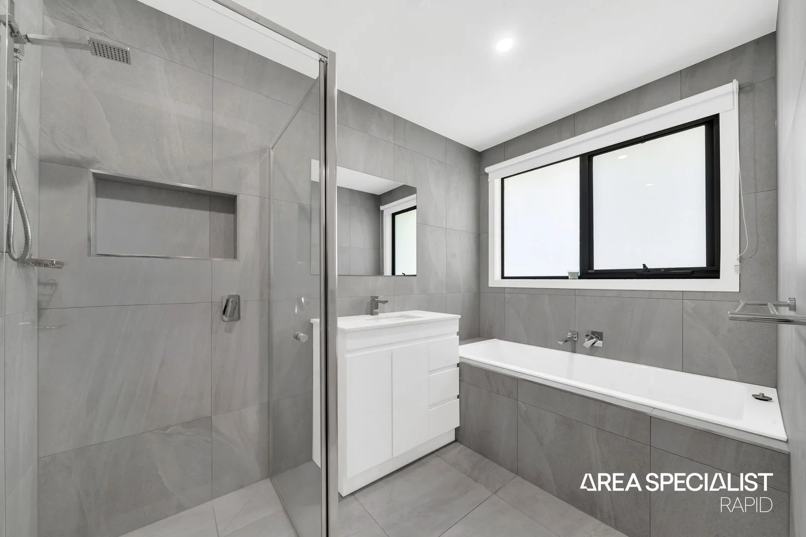 Additional image 13 of 2/34 Clairmont Avenue, Cranbourne VIC 3977