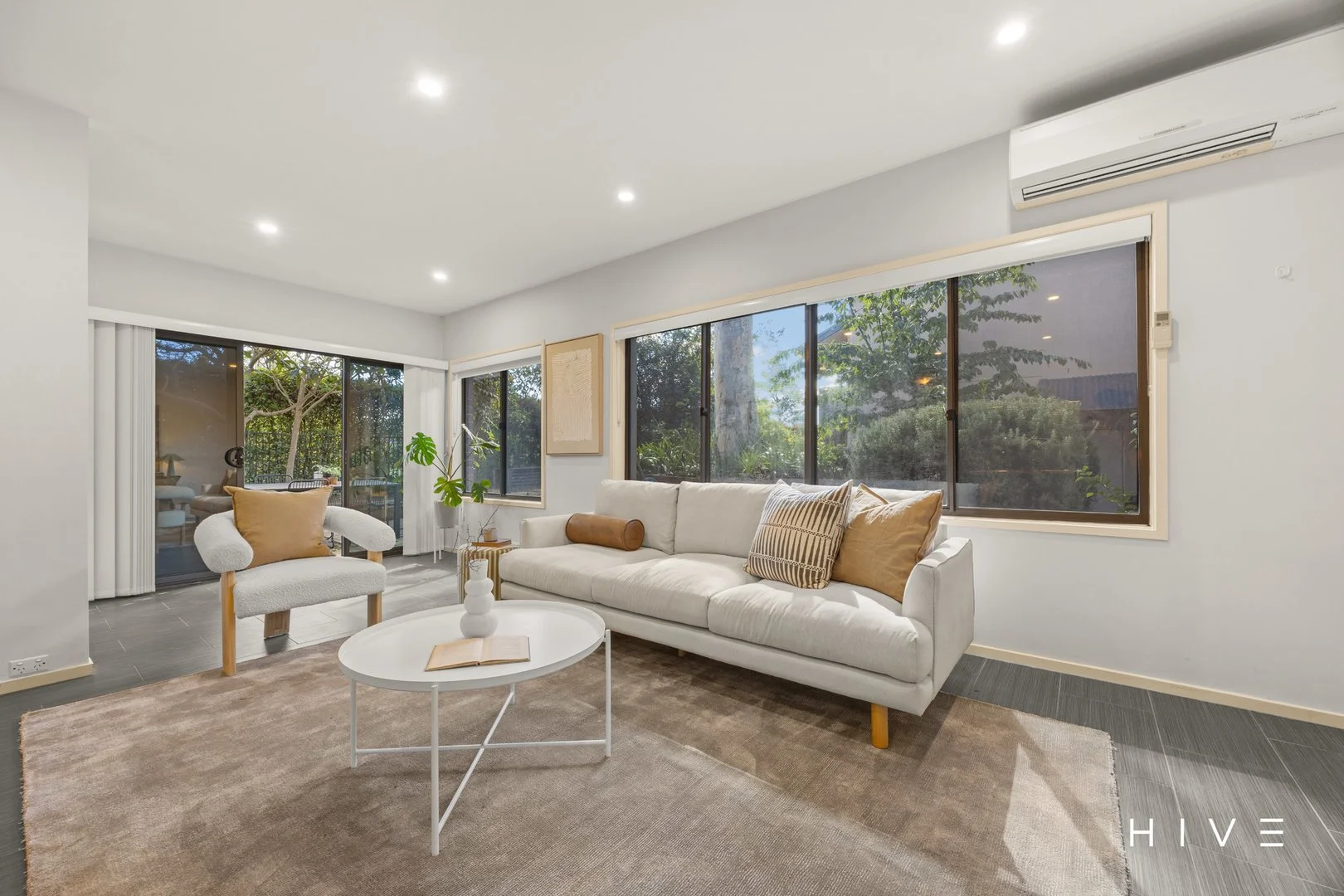 22/25 Jerrabomberra Avenue, Narrabundah ACT 2604