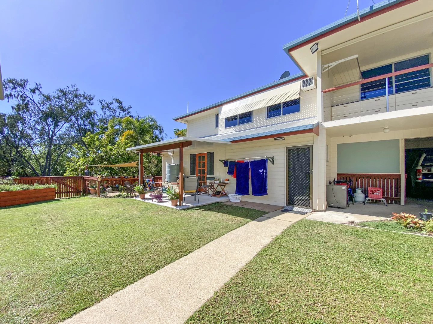 Additional image 27 of 43 Poole Street, Sarina Beach QLD 4737