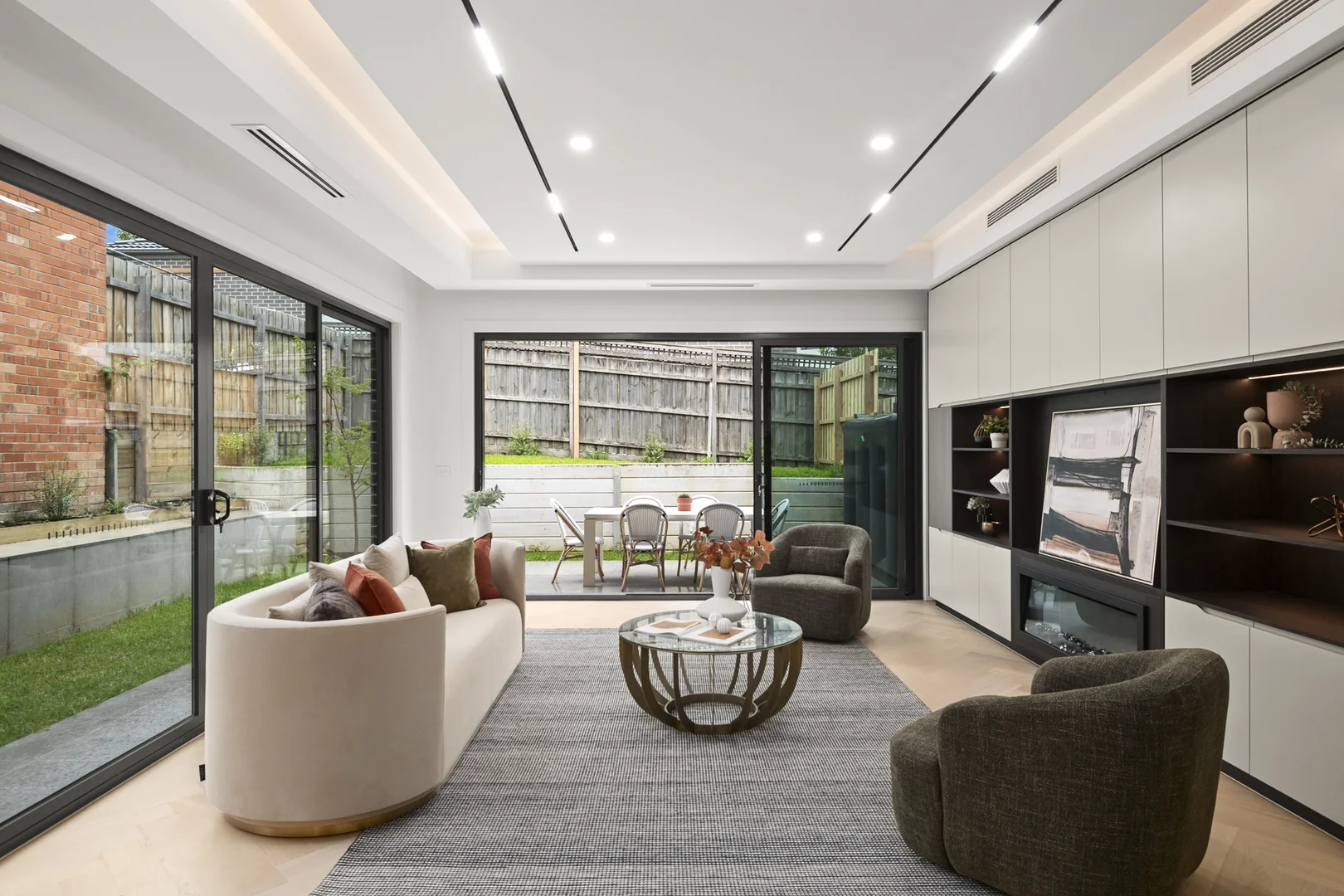 Additional image 2 of 39 Daly Street, Doncaster East VIC 3109