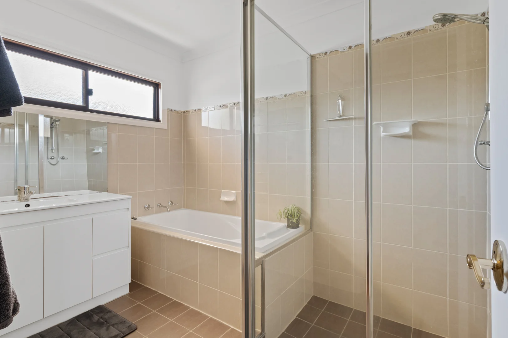 Additional image 12 of 15 Blackall Place, South Kalgoorlie WA 6430