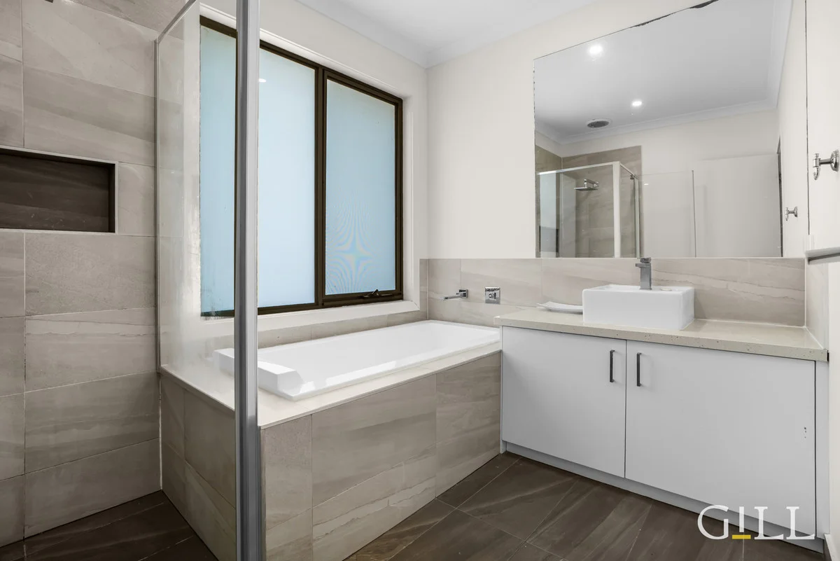 Additional image 16 of 18 Stature Avenue, Clyde North VIC 3978