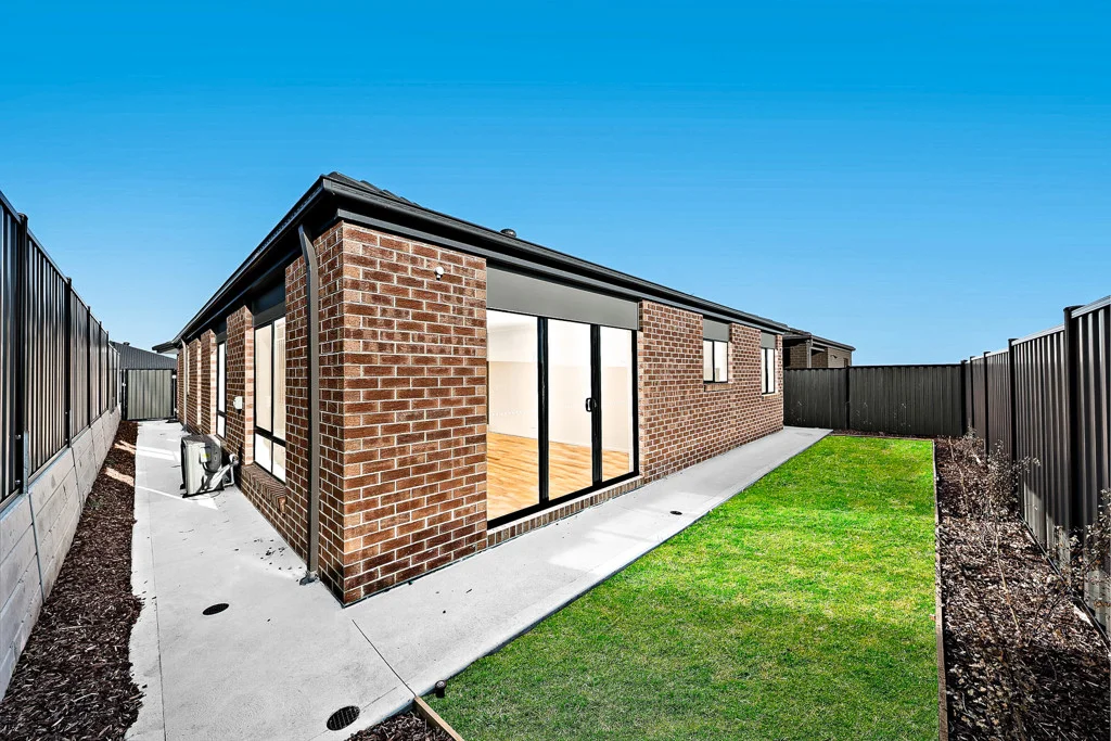 Additional image 10 of 48 Powderbark Crescent, Mickleham VIC 3064