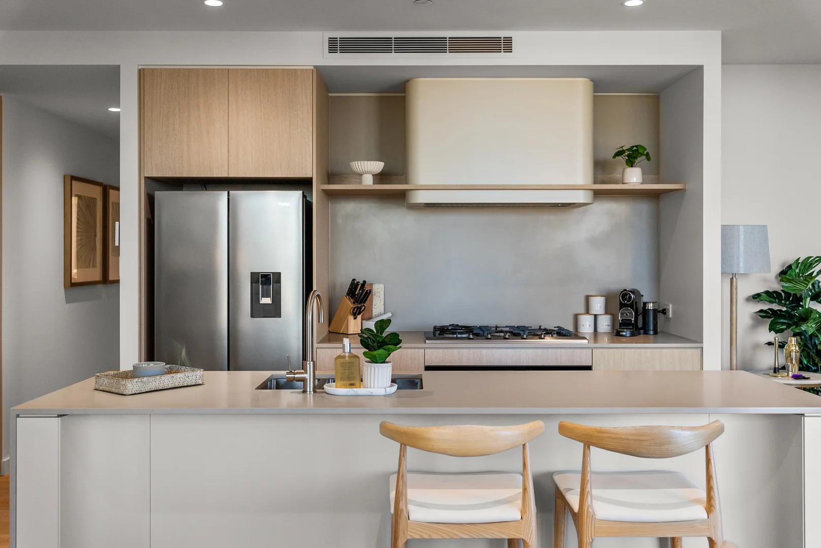 Additional image 3 of 903/7-9 Mermaid Avenue, Mermaid Beach QLD 4218