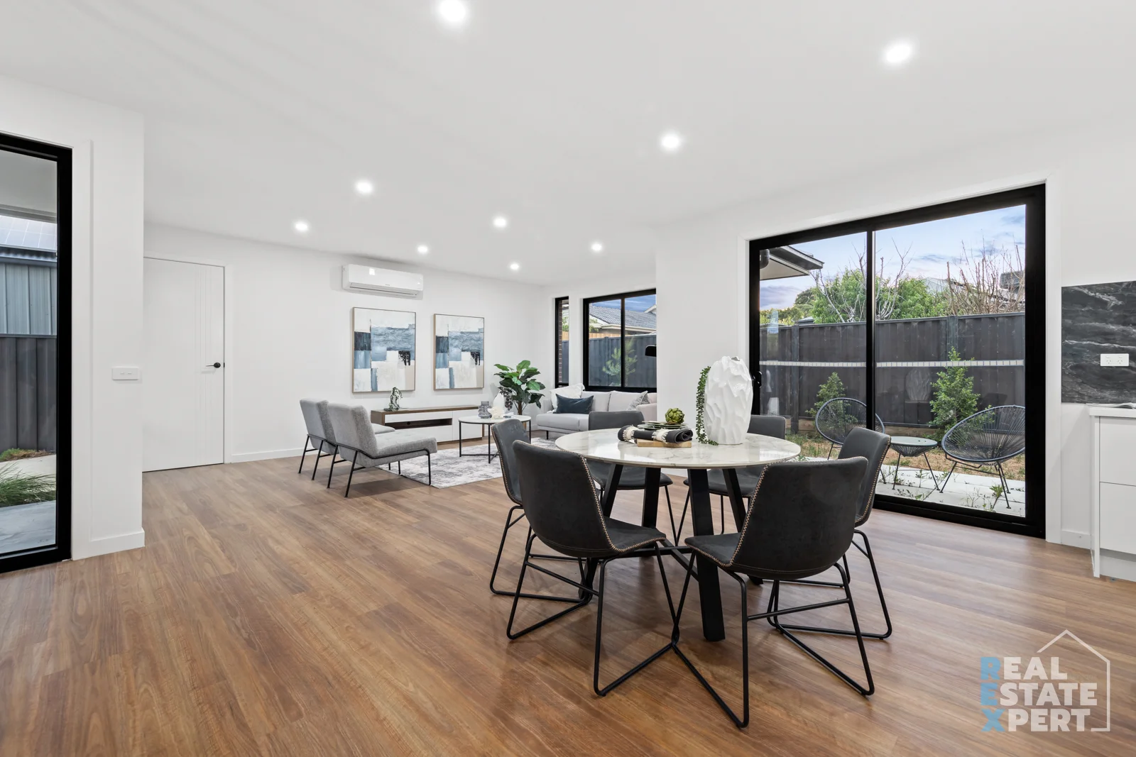 Additional image 3 of 2/29 Oconnor Road, Knoxfield VIC 3180