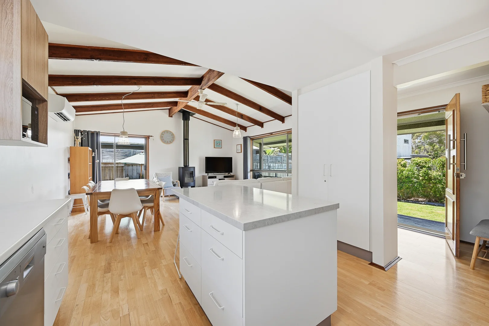 Additional image 4 of 1/46 Toorak Road, Inverloch VIC 3996