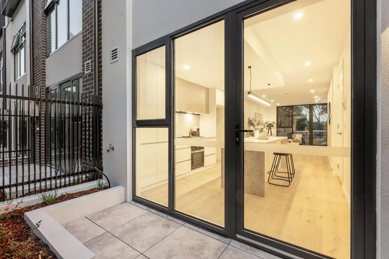 Additional image 11 of 6/17-19 Whitehorse Road, Blackburn VIC 3130