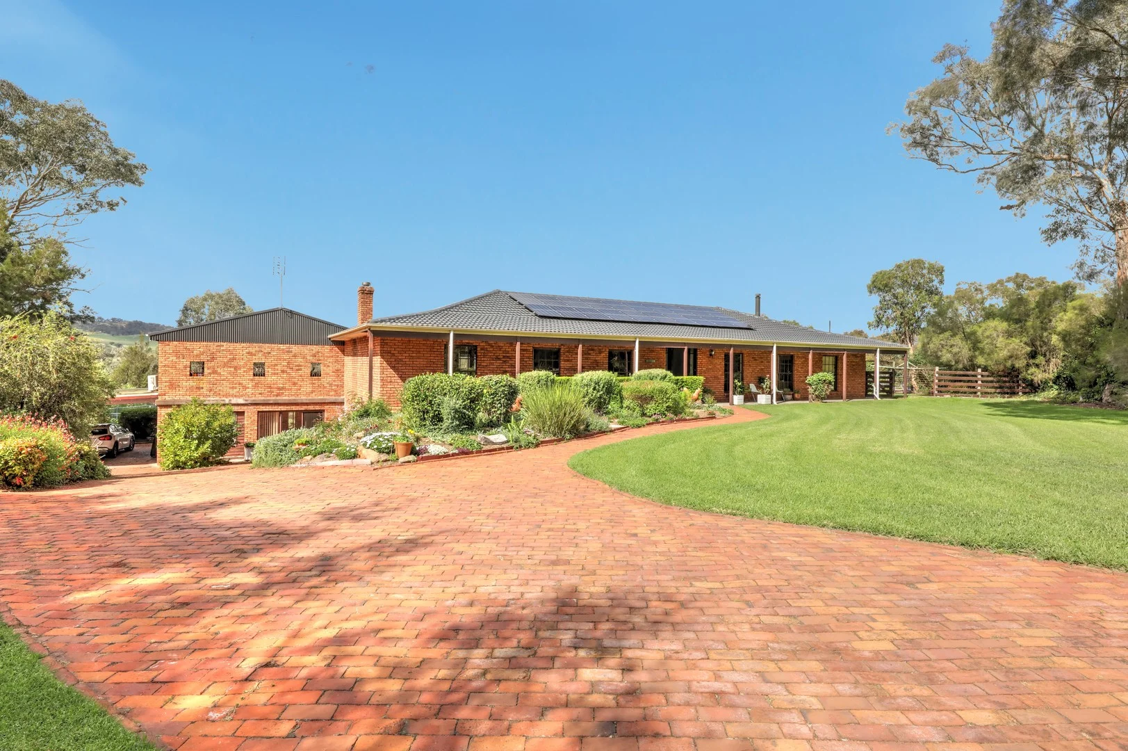 10 Wingeretta Close, Forest Grove NSW 2795