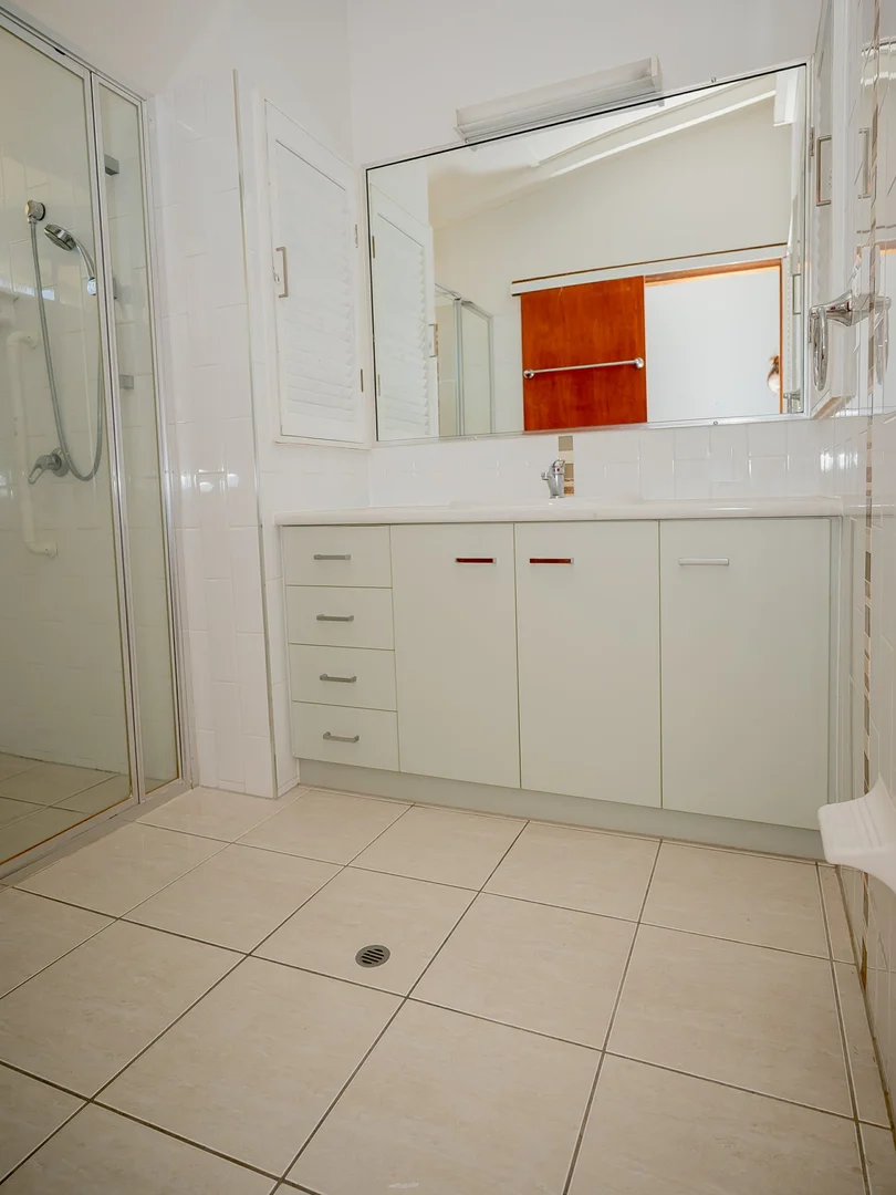 Additional image 17 of 6 Carramar Place, Roma QLD 4455