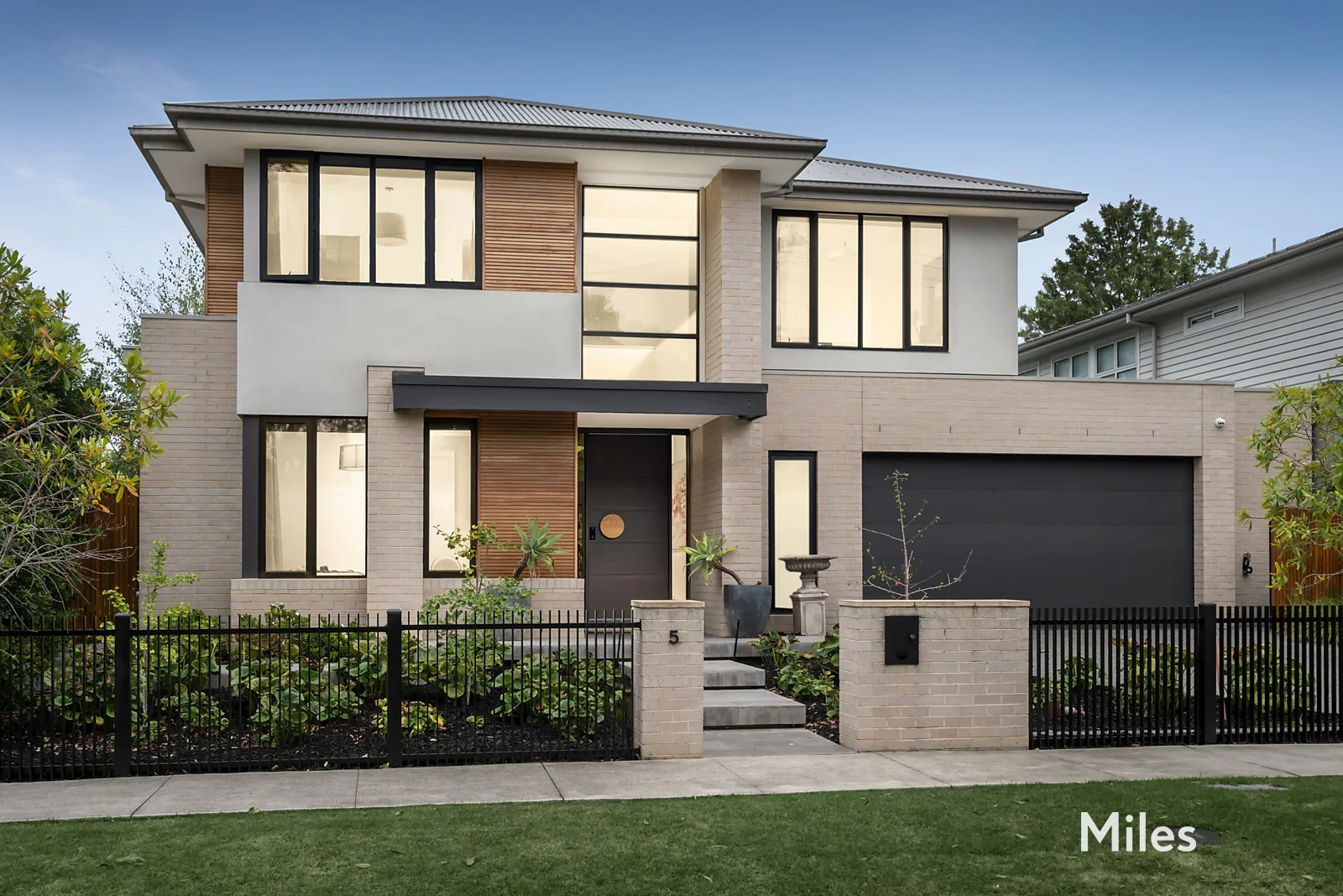 5 Cook Street, Ivanhoe VIC 3079