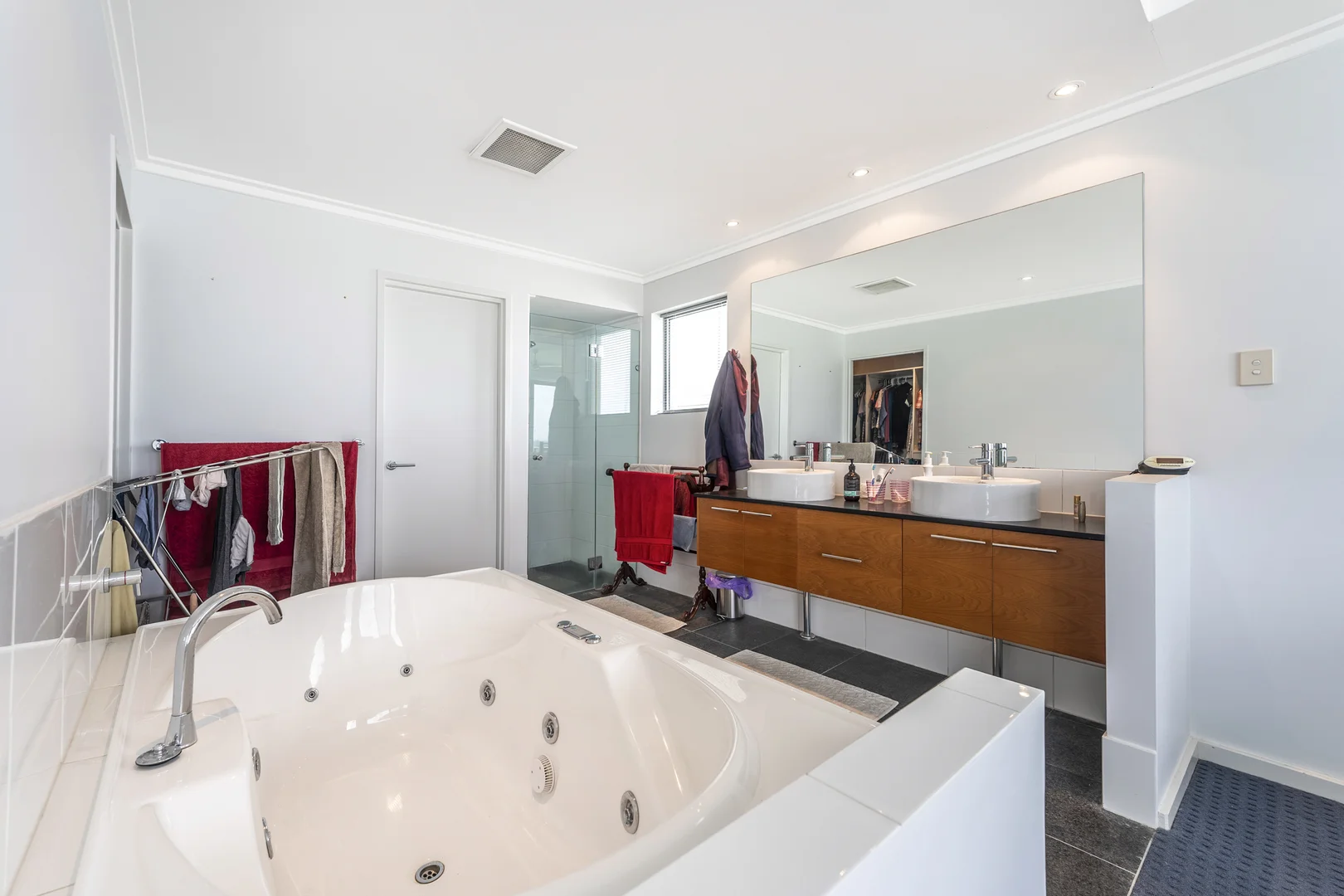 Additional image 14 of 605/16 Dolphin Drive, Mandurah WA 6210