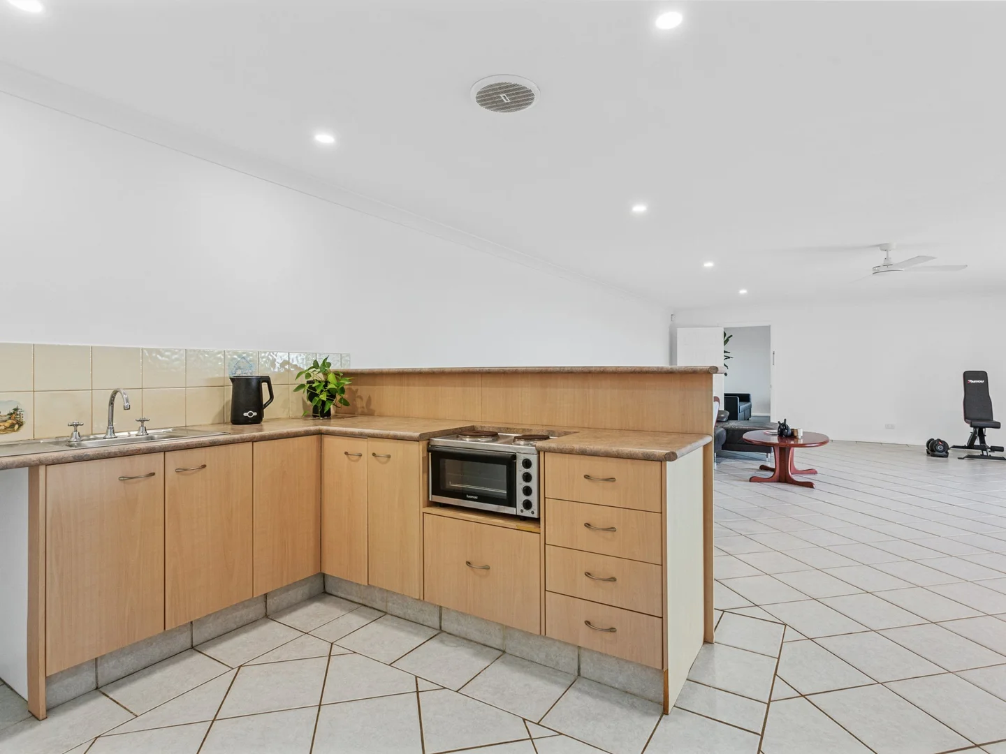 Additional image 32 of 9 Earle Court, Tallai QLD 4213