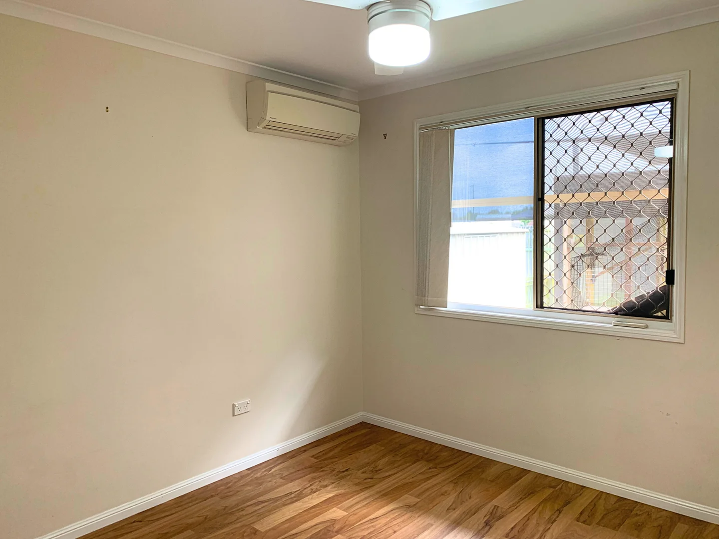 Additional image 6 of 1/208-218 Elizabeth Street, Urangan QLD 4655
