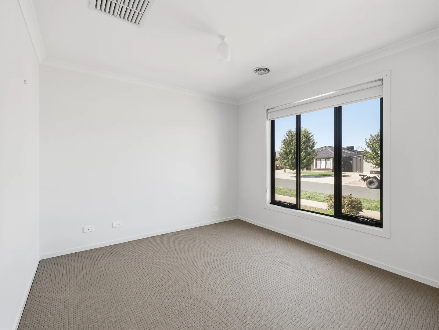 Additional image 11 of 36 Simkin Drive, Benalla VIC 3672