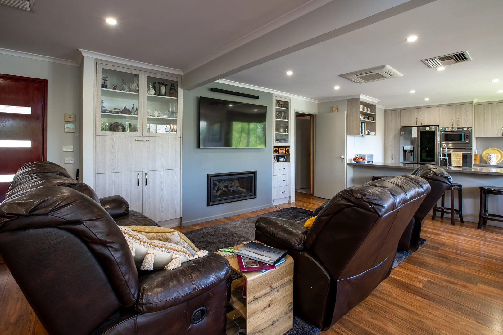 Additional image 2 of 4 Orchard Way, Lavington NSW 2641