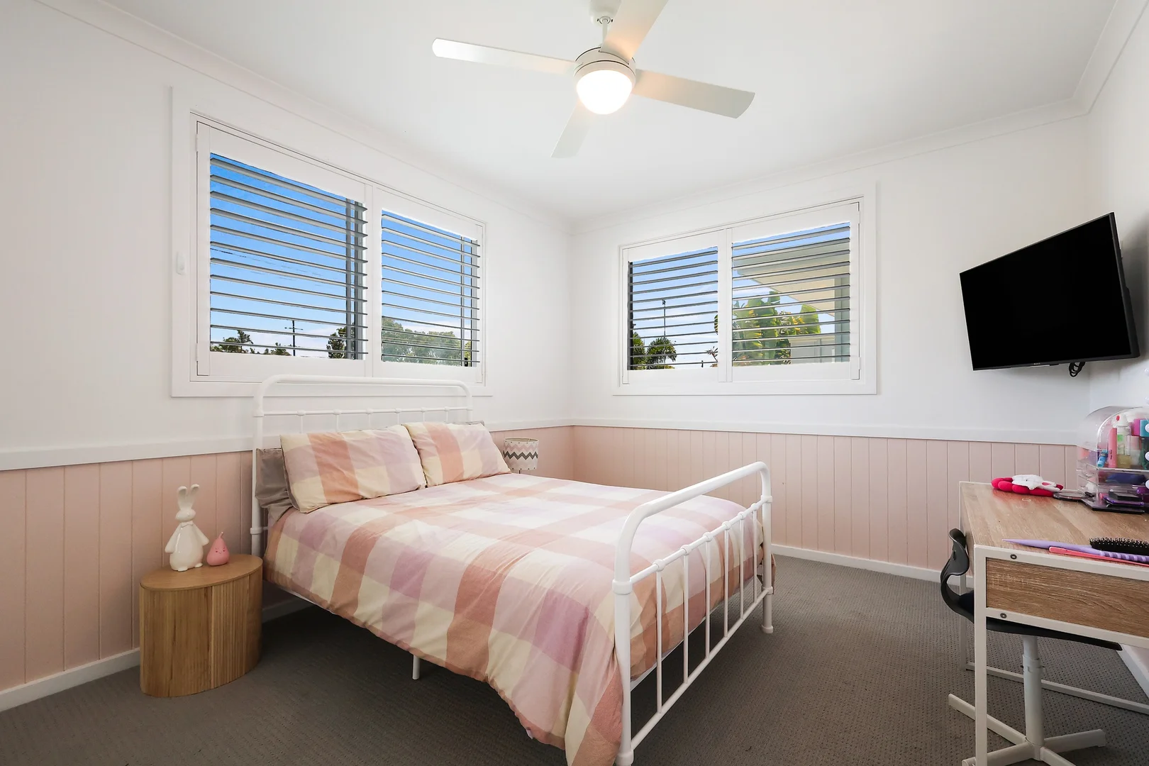 Additional image 23 of 110 Chainey Avenue, Miami QLD 4220