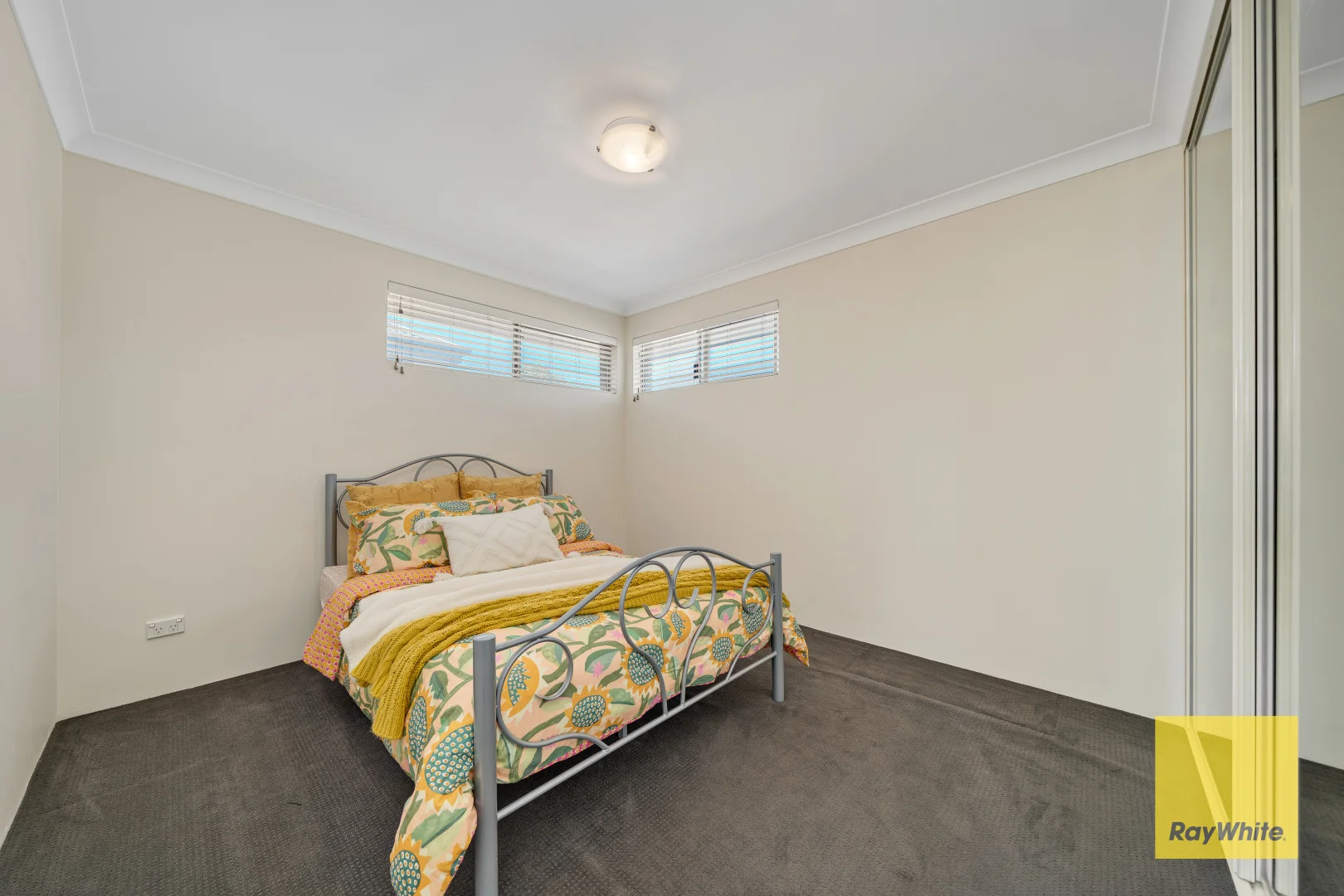 Additional image 22 of 3/386 Belgravia Street, Cloverdale WA 6105