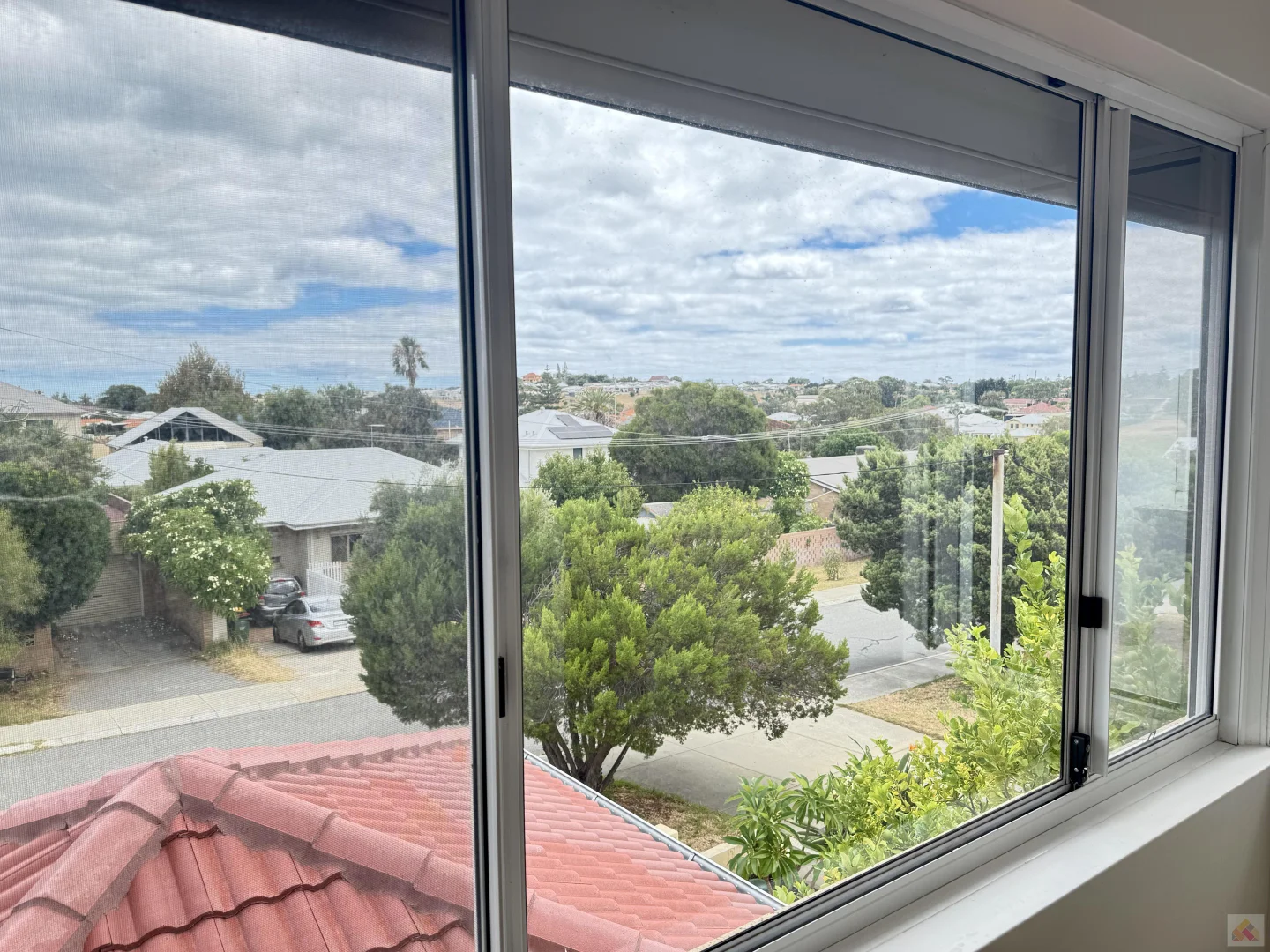 Additional image 18 of 8 Willis Road, Beaconsfield WA 6162