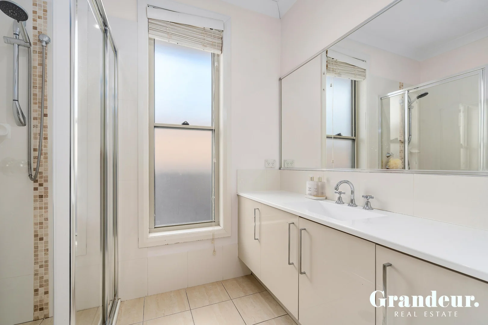 Additional image 10 of 7 Cessna Street, Middleton Grange NSW 2171