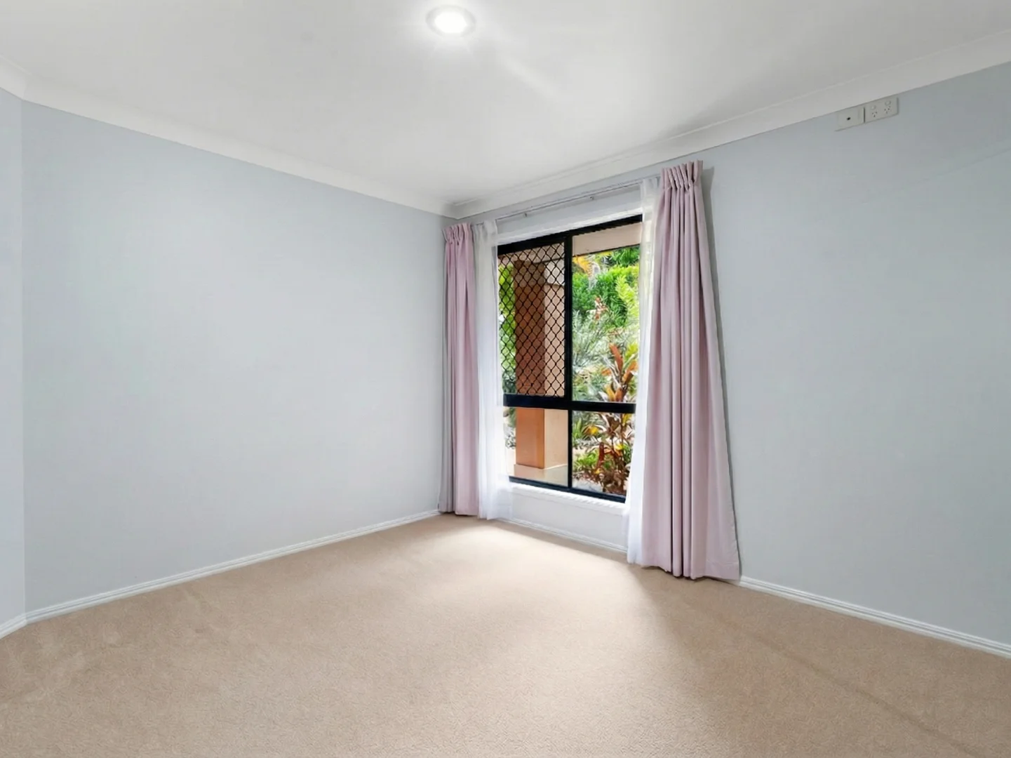 Additional image 9 of 16-18 Mingah Crescent, Shailer Park QLD 4128