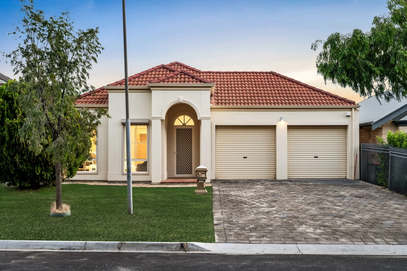 105 Heysen Avenue, Hope Valley SA 5090