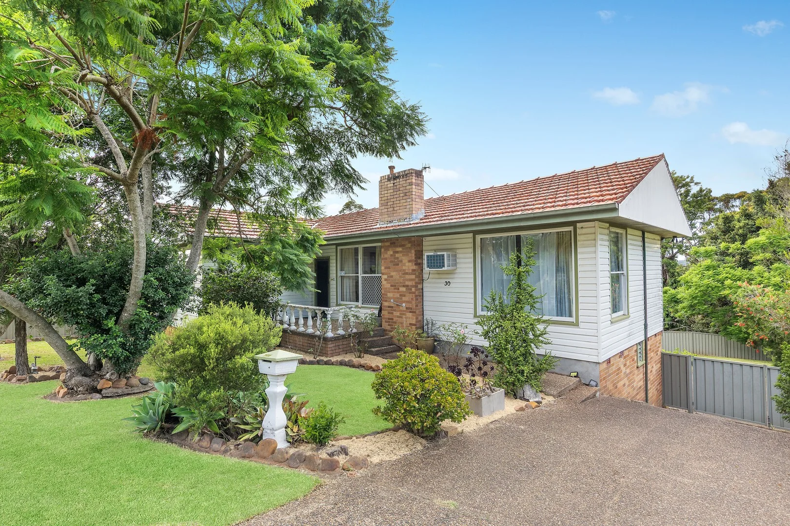 30 Thompson Road, Speers Point NSW 2284
