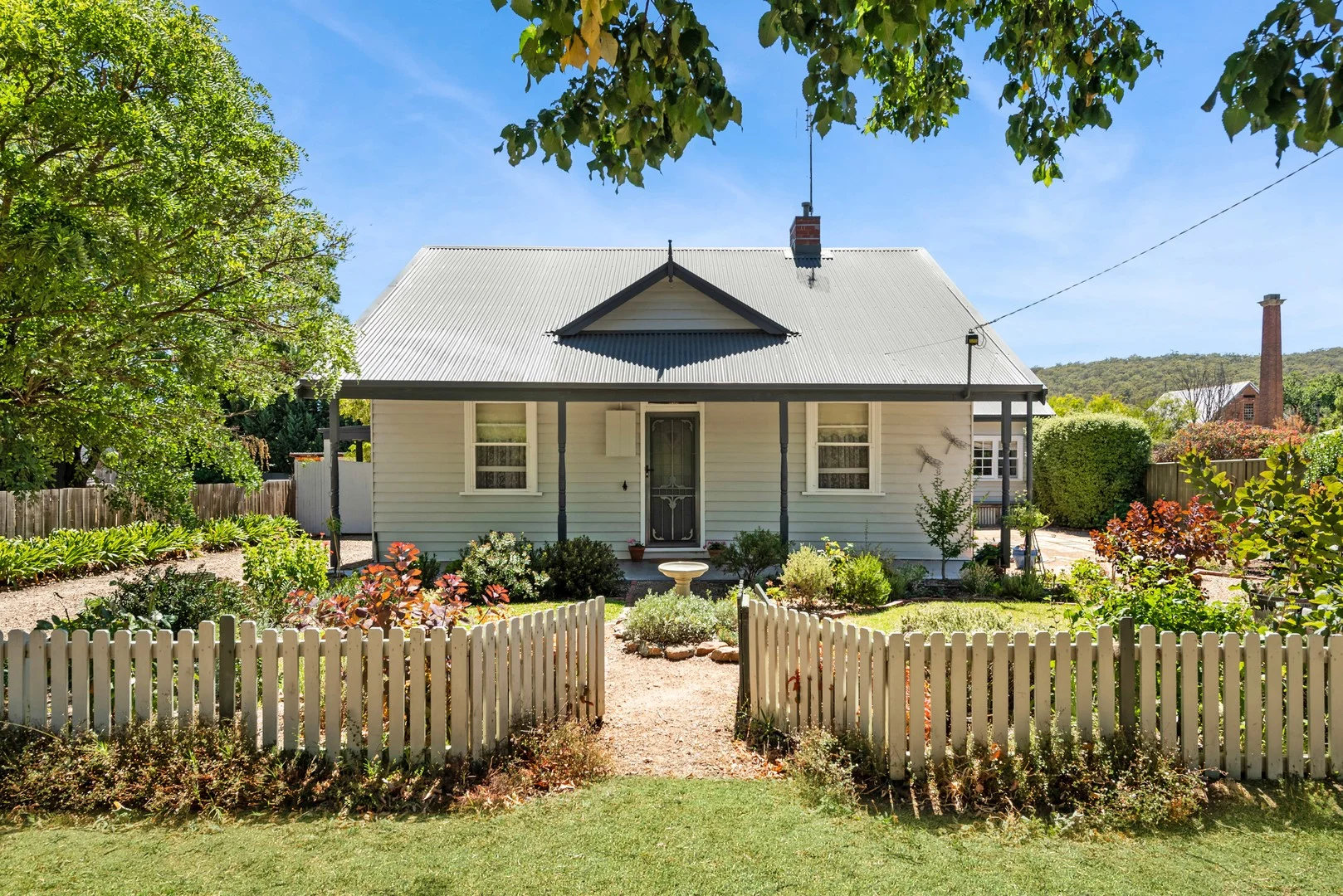 8 Playne Street, Heathcote VIC 3523