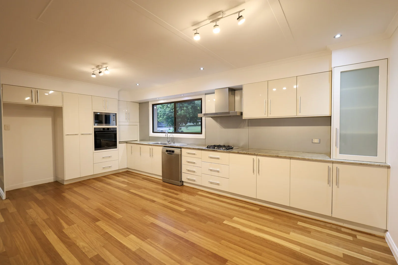 Additional image 9 of 200 Mount Kelly Drive, Mount Kelly QLD 4807