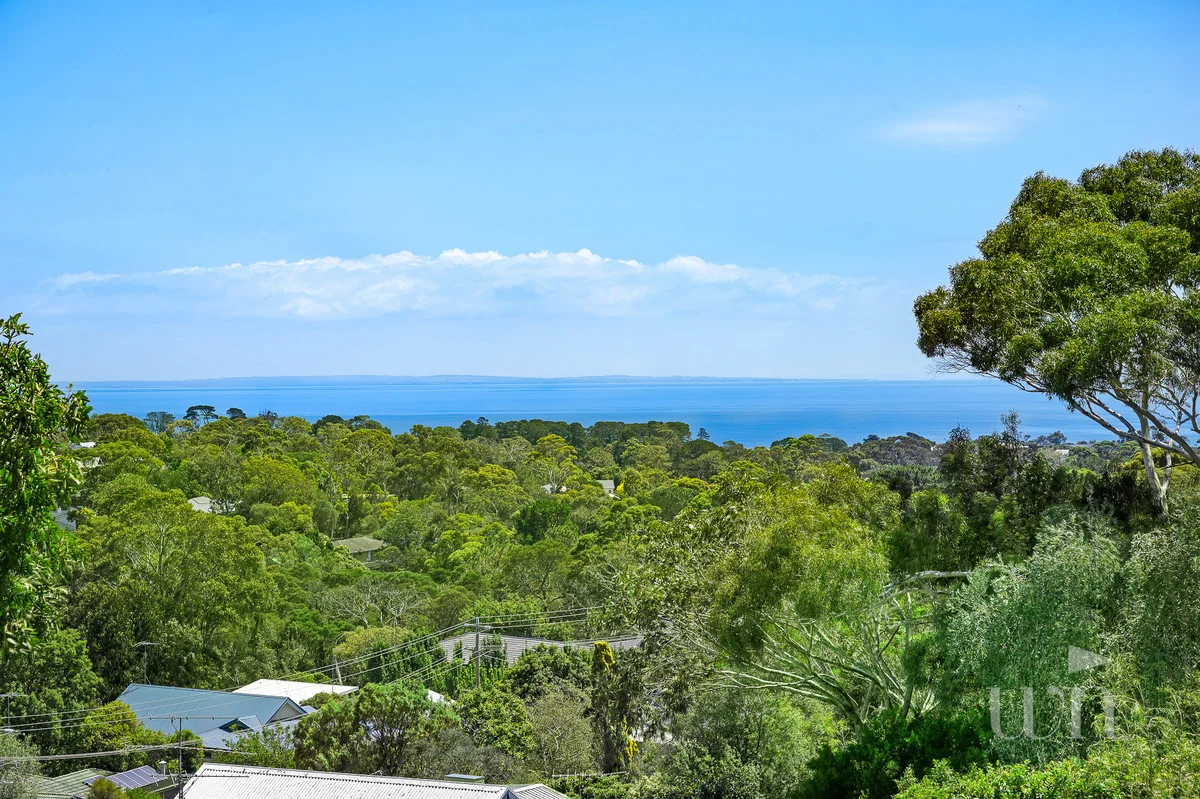 9 Cambridge Road, Mount Martha VIC 3934