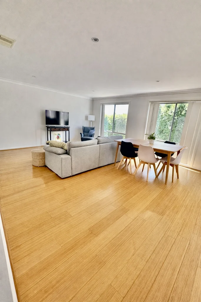 Additional image 17 of 1/18 Breen Place, Jerrabomberra NSW 2619