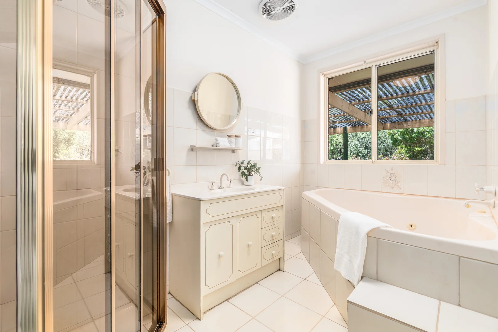 Additional image 12 of 180 Lovely Banks Road, Lovely Banks VIC 3213