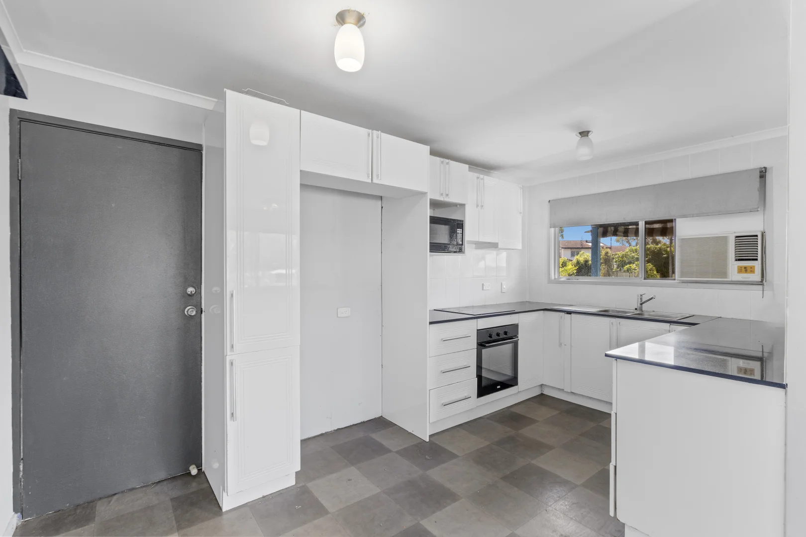 Additional image 7 of 11 Janet Street, North Booval QLD 4304