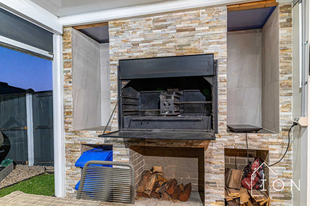 Additional image 18 of 17 Scenery Drive, Clyde North VIC 3978