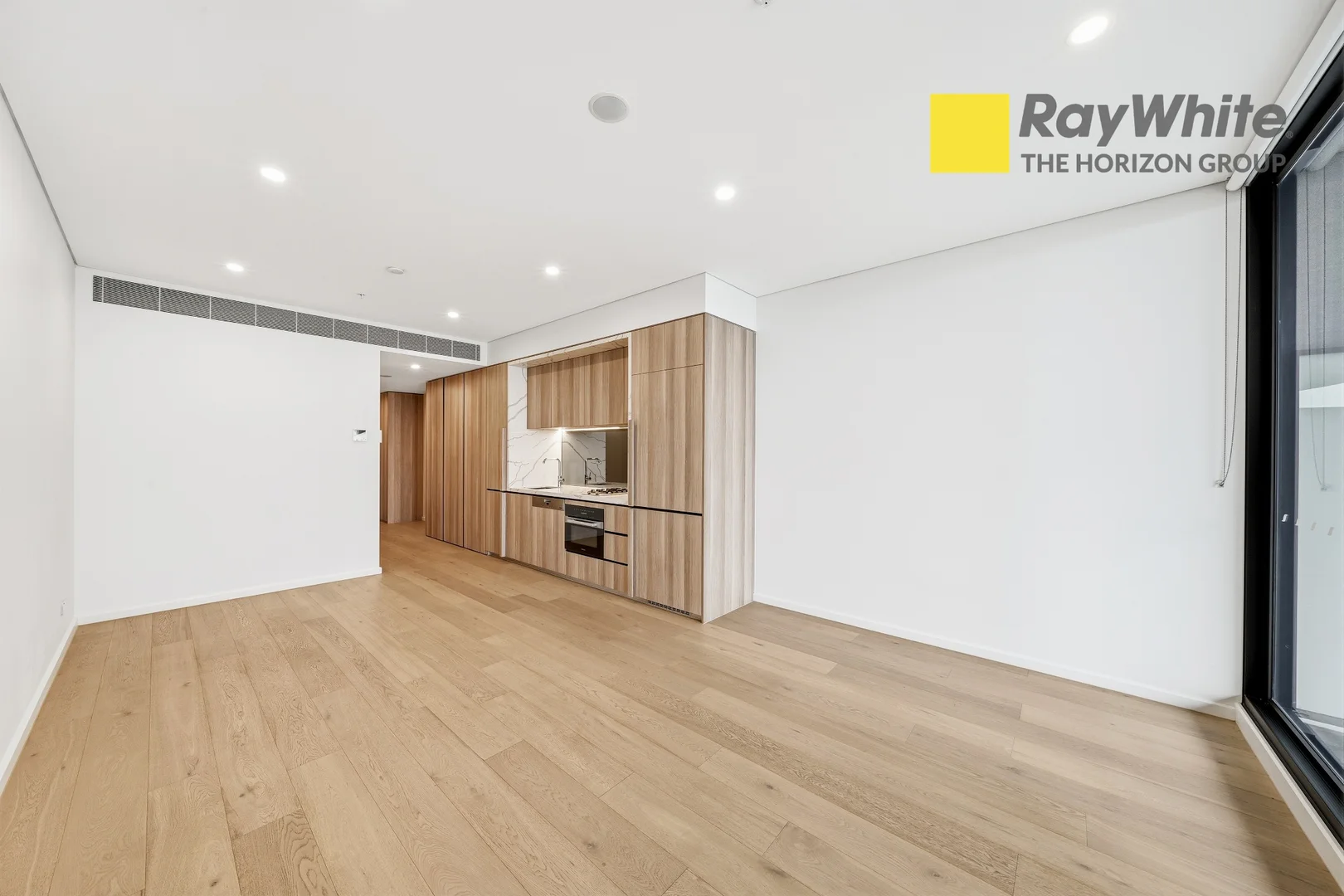 Additional image 3 of 1605/500 Pacific Highway, St Leonards NSW 2065