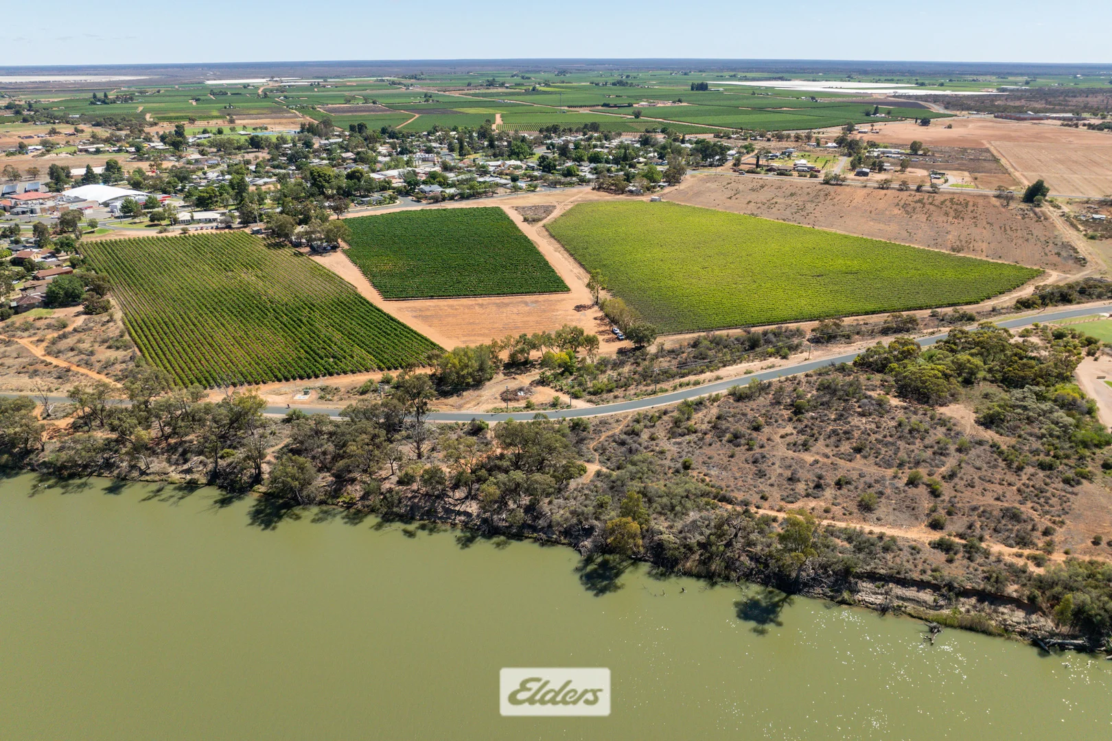 Additional image 2 of 18 Devenport Street, Dareton NSW 2717