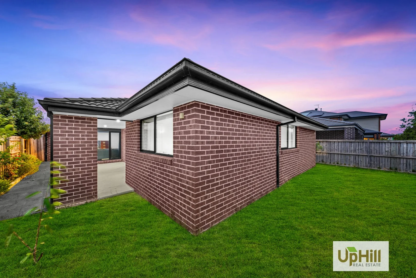 Additional image 20 of 4 Hollybush Avenue, Clyde VIC 3978