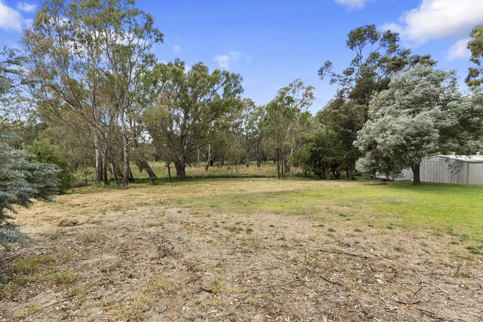 8-10 Scobie Street South, Avenel VIC 3664