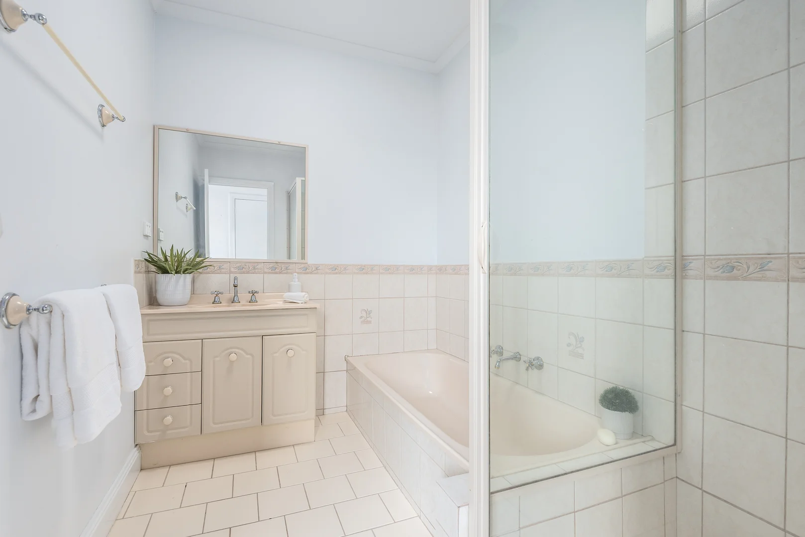 Additional image 9 of 121 Gertrude Street, Geelong West VIC 3218