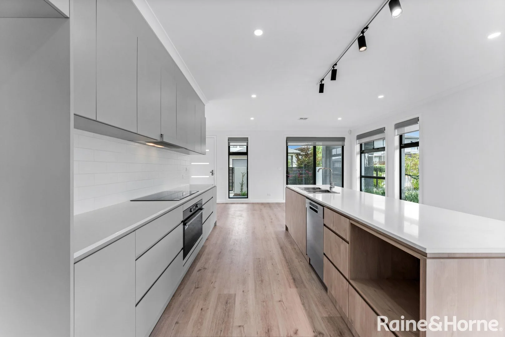 Additional image 17 of 5 Bonthrone Street, Strathnairn ACT 2615