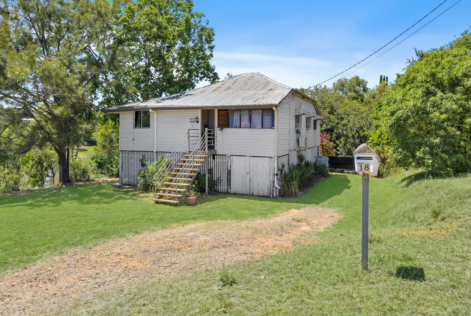 18 Hall Street, Mount Morgan QLD 4714