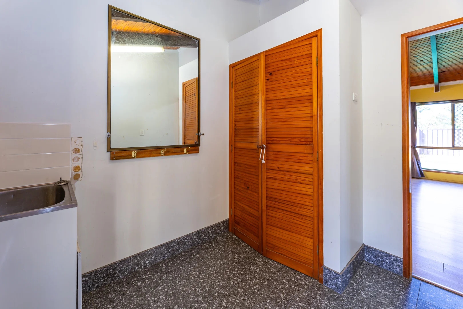 Additional image 11 of 89 Elliott Heads Road, Kepnock QLD 4670