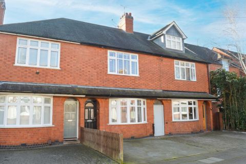South Knighton Road, South Knighton, Leicester LE2