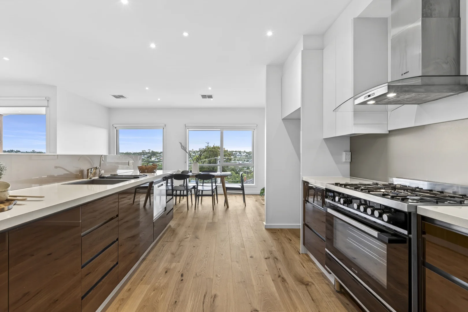 Additional image 2 of 1/11 Jinjella Road, Highton VIC 3216