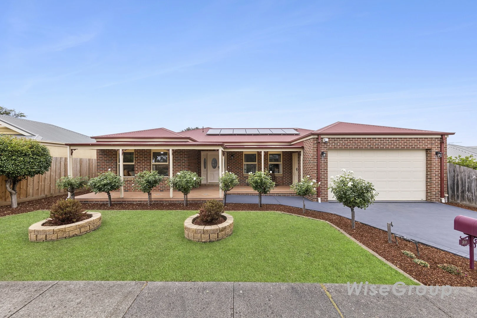29 Fairholme Boulevard, Berwick VIC 3806