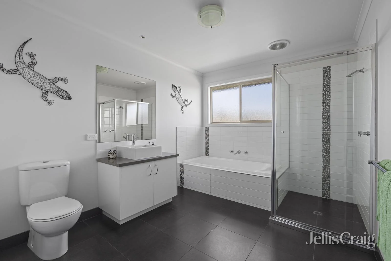 Additional image 12 of 7 Derek Court, Ocean Grove VIC 3226