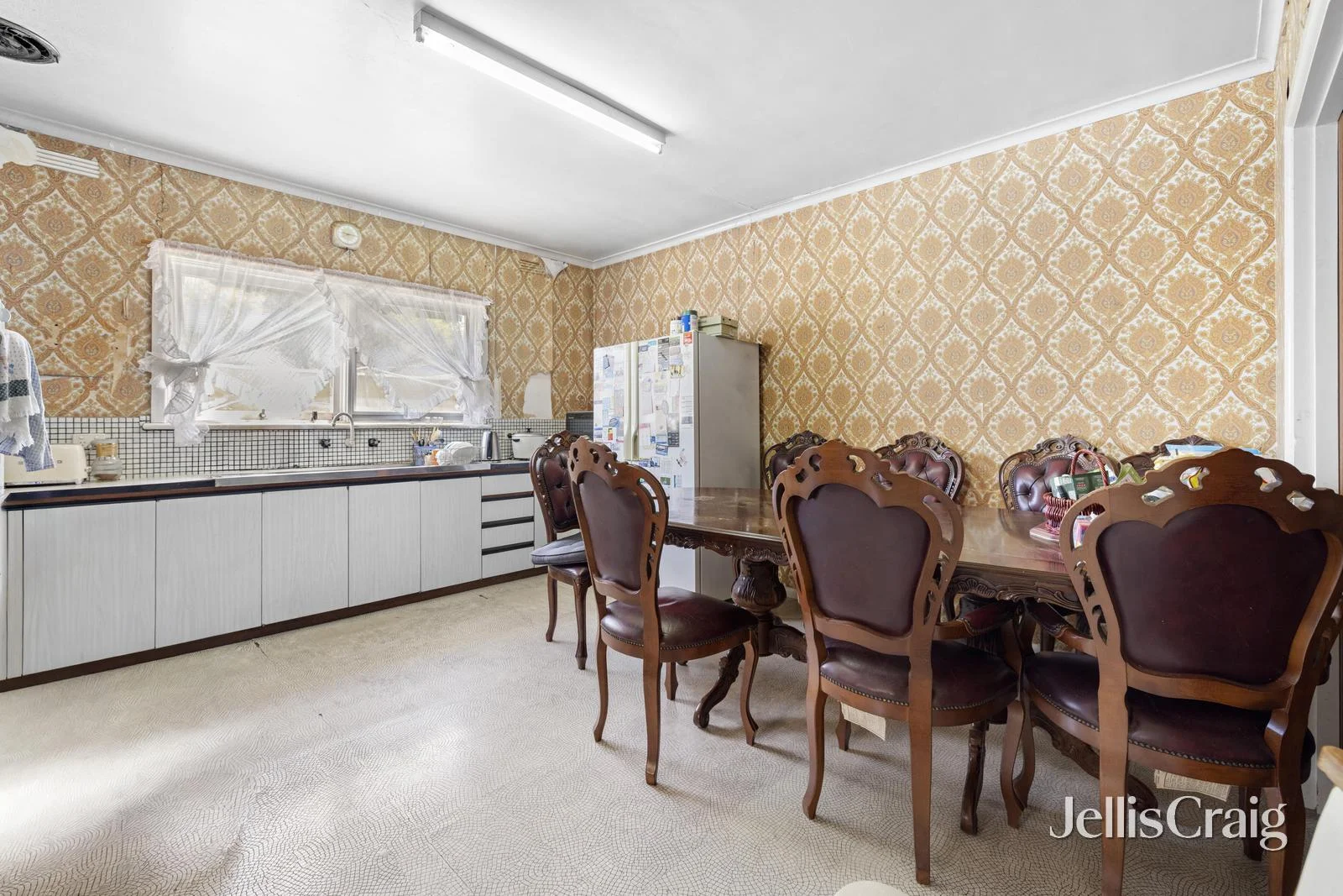 Additional image 3 of 2 Ashmore Road, Forest Hill VIC 3131