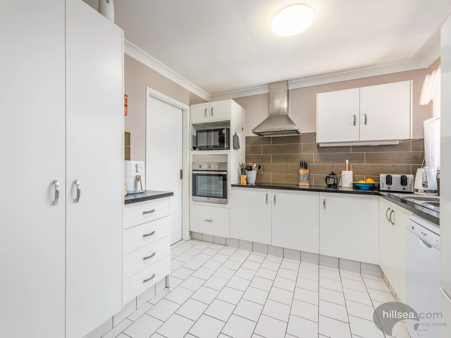 Additional image 2 of 2/12 Calvary Court, Labrador QLD 4215