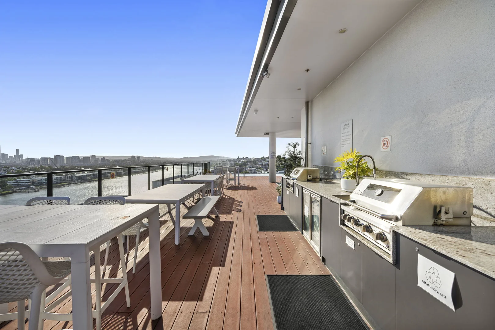 Additional image 16 of 20012/37d Harbour Road, Hamilton QLD 4007