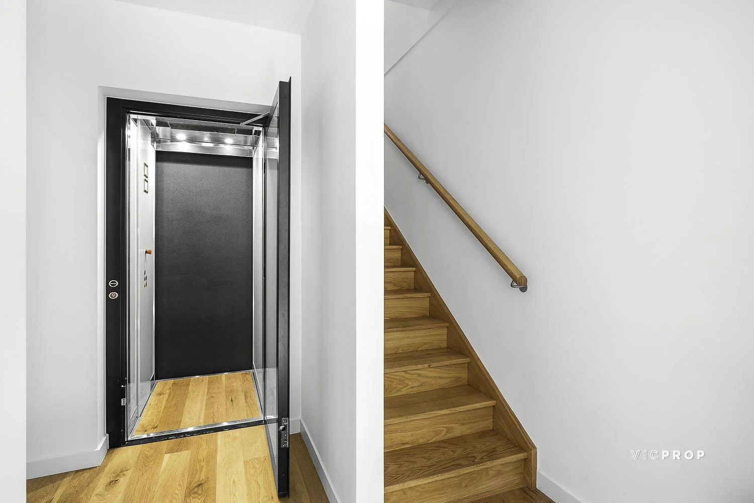 Additional image 2 of 2/323 Wantirna Road, Wantirna VIC 3152