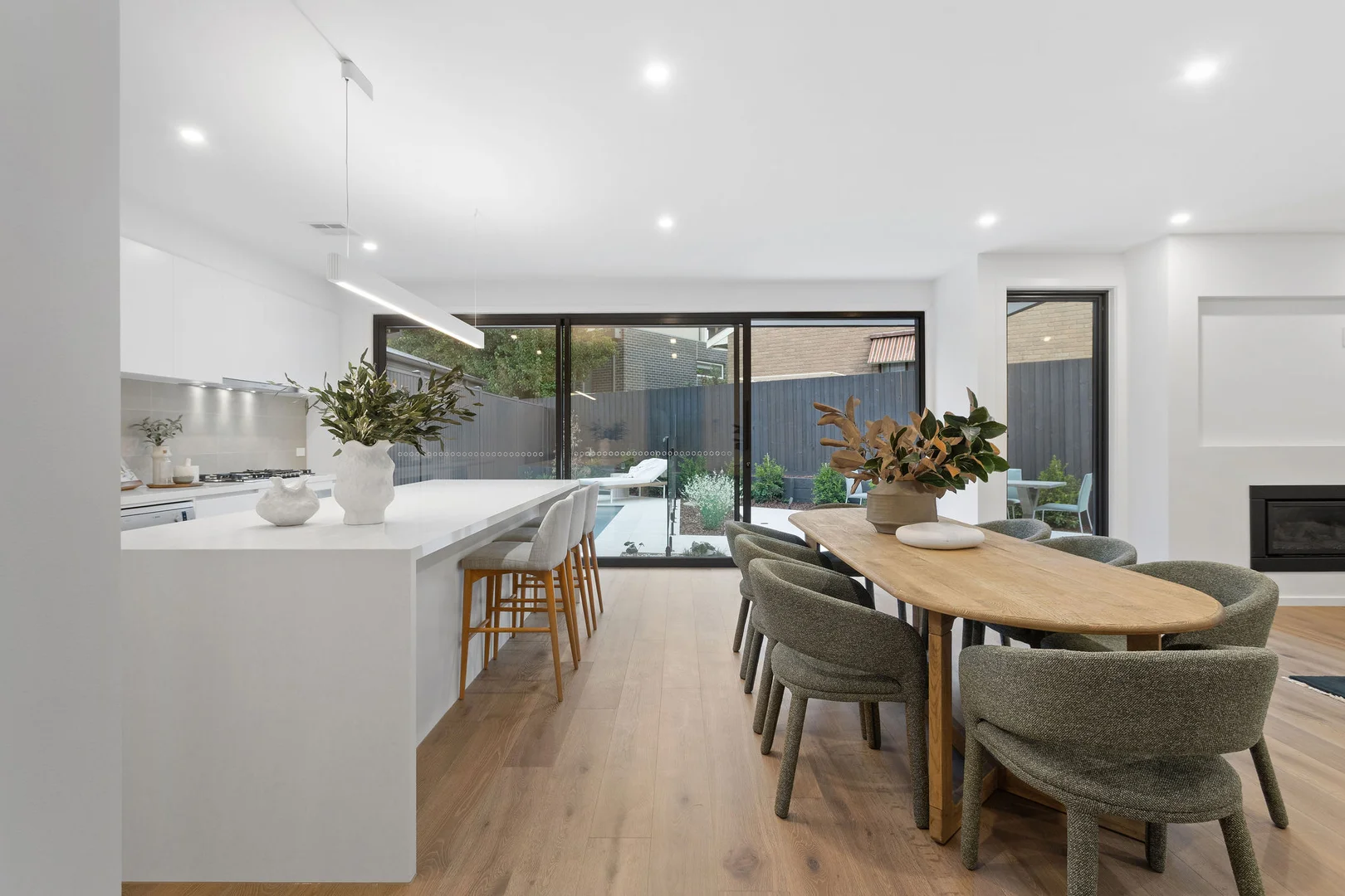 Additional image 22 of 8 Swansea Grove, Mornington VIC 3931